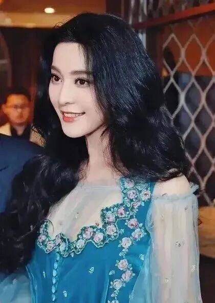 b40d64d0c26c4648b5d6432b72ef9853