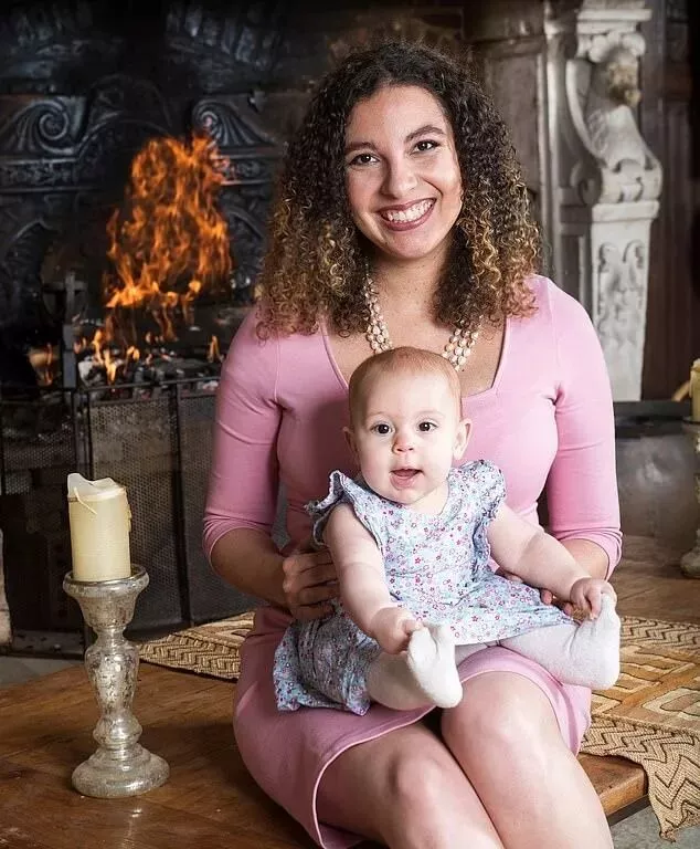 c3e68b8968eb45044673e55f2b28075d c3e68b8968eb45044673e55f2b28075d