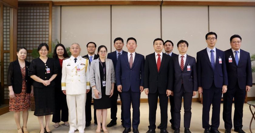 中菲关系紧张 陆驻菲大使井泉履新称:自己任务很重