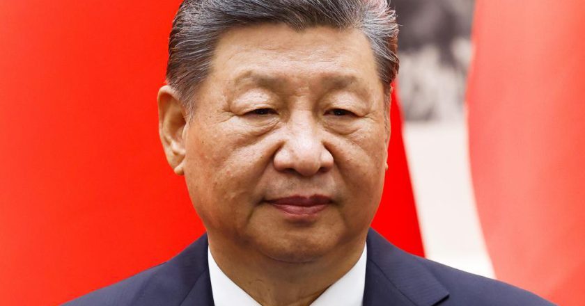 中共政治局会议:明年继续实施更积极财政政策