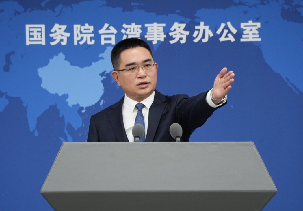 大陆国台办发言人陈斌华说,赖清德信口开河、自不量力,企图靠玩数字游戏误导舆论、欺... 大陆国台办发言人陈斌华说,赖清德信口开河、自不量力,企图靠玩数字游戏误导舆论、欺...