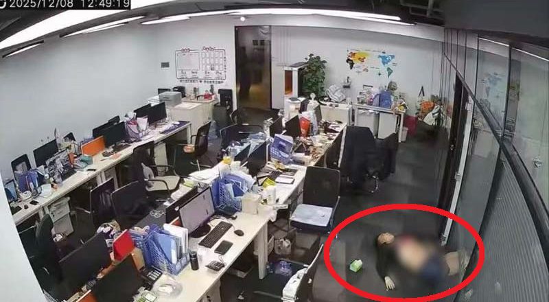 惊传青岛实习生捅死船运老板 原因曝光 网络炸锅