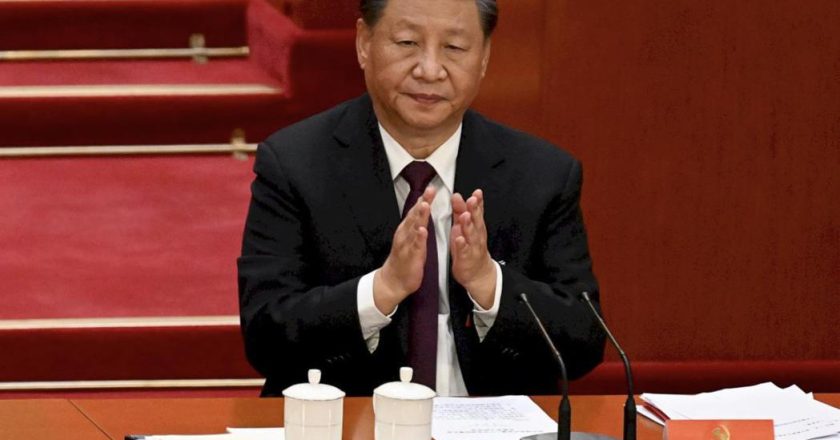 中央经济工作会议：要扩大内需，坚持创新驱动，实施更积极财政政策