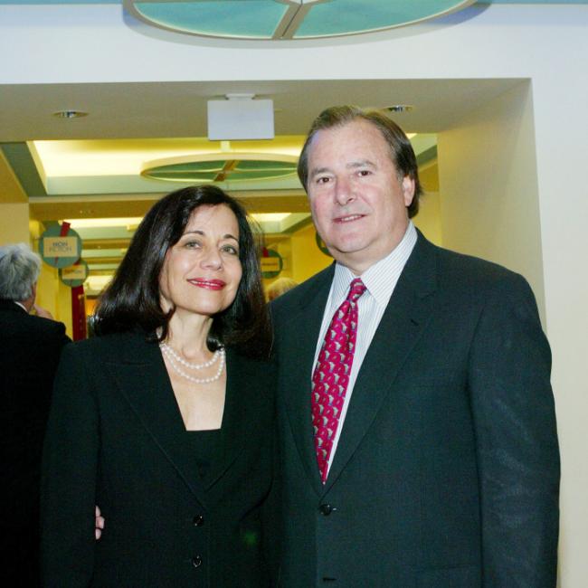 震惊上流社会 昔日首富如何陷入债务黑洞