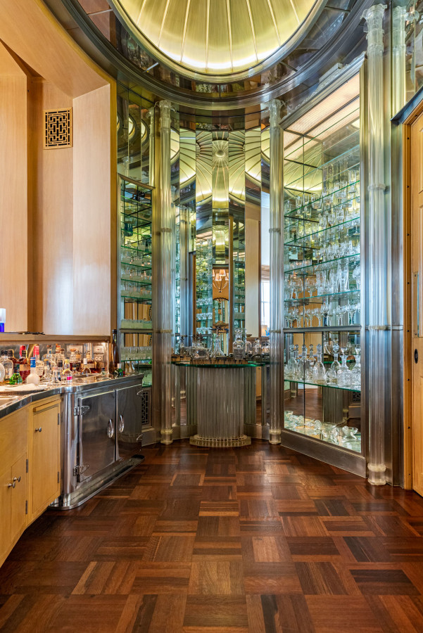 震惊上流社会 昔日首富如何陷入债务黑洞