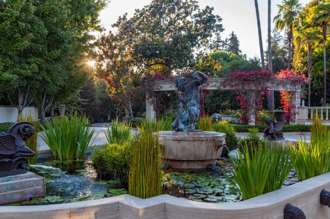 震惊上流社会 昔日首富如何陷入债务黑洞