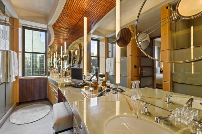 震惊上流社会 昔日首富如何陷入债务黑洞