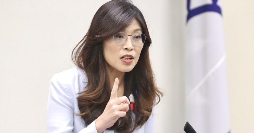 郑丽文计划明年上半年「先访中再访美」见习近平 陆国台办再回应