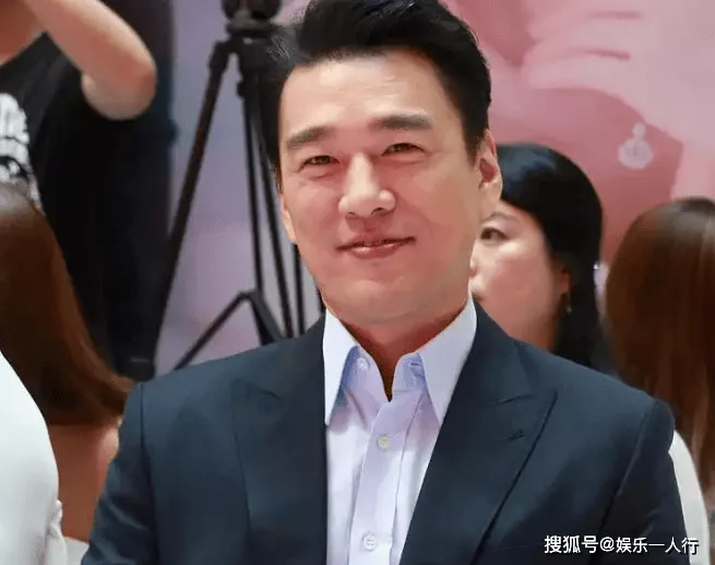 原来王耀庆的妻子是她，怪得不演啥都能火