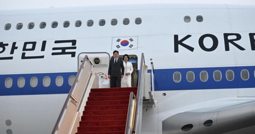 李在明结束北京行转赴上海 参访韩政府旧址