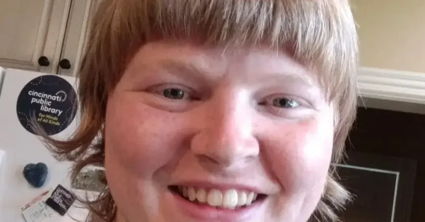 袭击万斯住家的他：26岁 曾获国家奖学金 精神分裂…