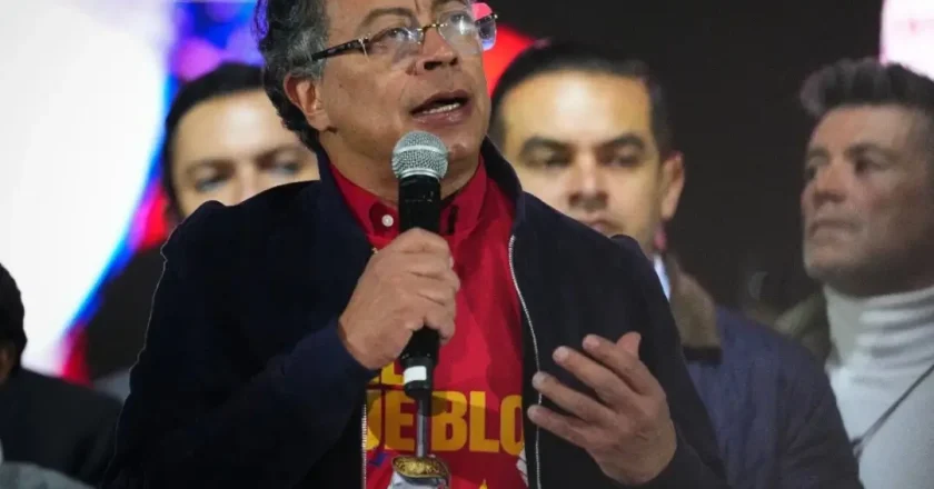 与哥伦比亚总统佩特罗通话 特朗普态度急转