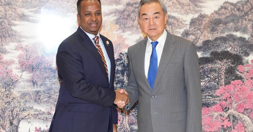 王毅与索马利亚外长通话：反对索马利兰勾结台湾谋独行径