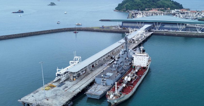 “接管”运河 巴拿马和美国将联合军事演习