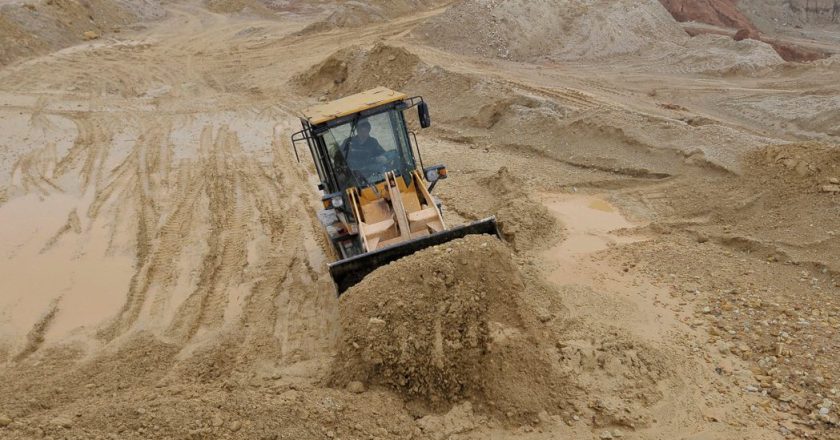 稀土出口管制推升成本预期 陆两大稀土巨头连六调涨交易价格