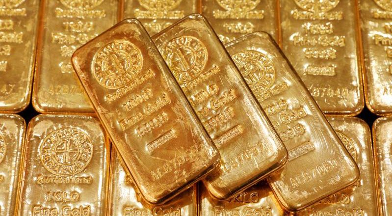 金价冲破4600美元 银价飙涨6% 油价登7周高点