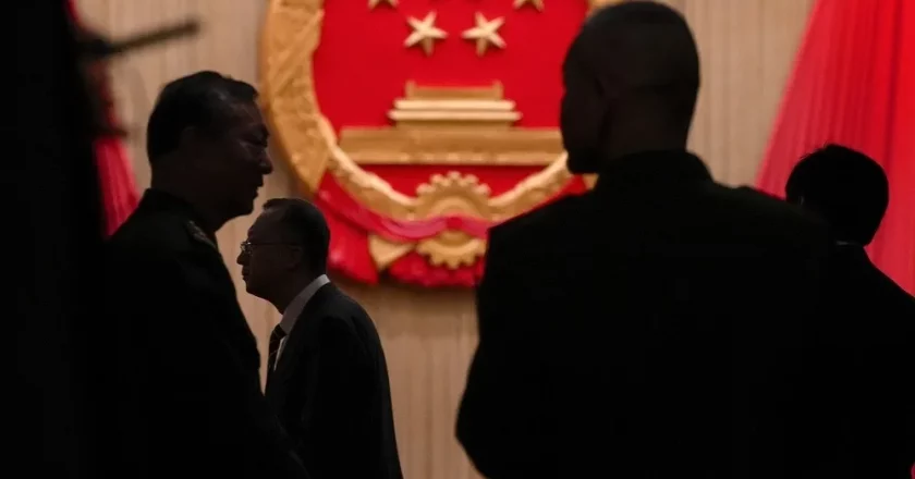 反腐下沉官场恐慌 一二把手人人自危