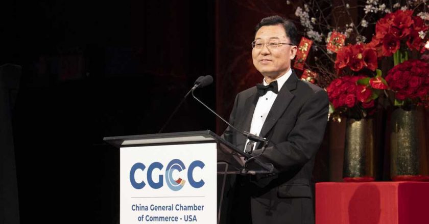 回应台美关税谈判？陆驻美大使提「处理台湾问题的唯一遵循」