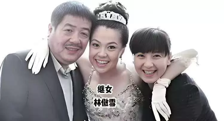 继闫学晶后，李湘也被多平台禁止关注了