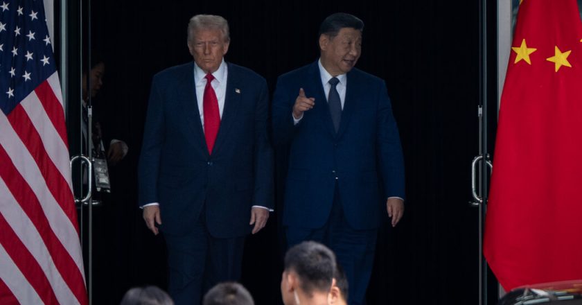习焦头烂额之际 川普为台湾突送大礼
