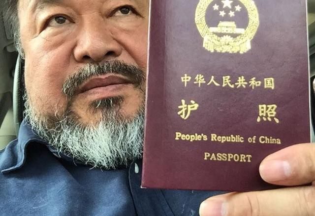 艾未未“回国”，一场“前卫艺术”？