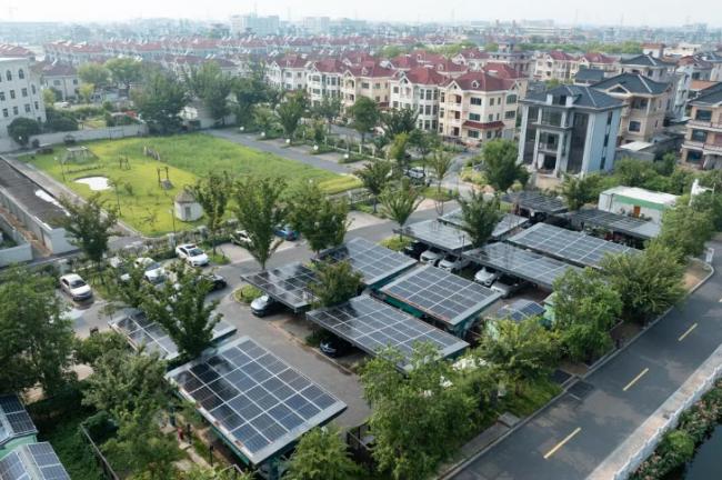 中国建成全球最大电动汽车充电网络