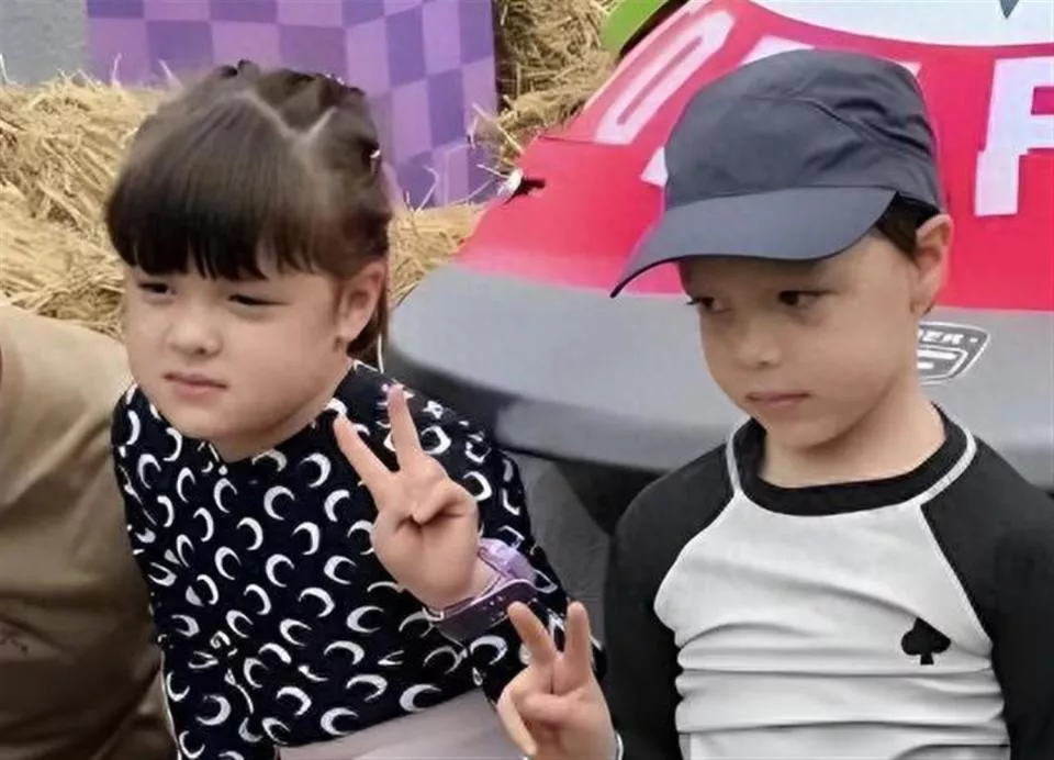 撒贝宁这基因真厉害,老婆虽然是外国人,但儿女都随他中国长相