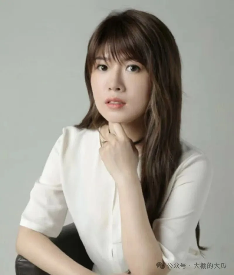 套现两亿携情妇跑路...迅雷爆出狗血男女总裁案 套现两亿携情妇跑路...迅雷爆出狗血男女总裁案