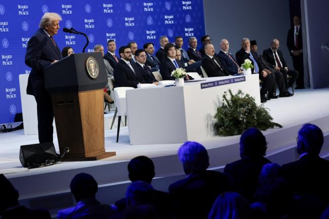 这事儿让川普心情欠佳？24小时内狂发超80则贴文