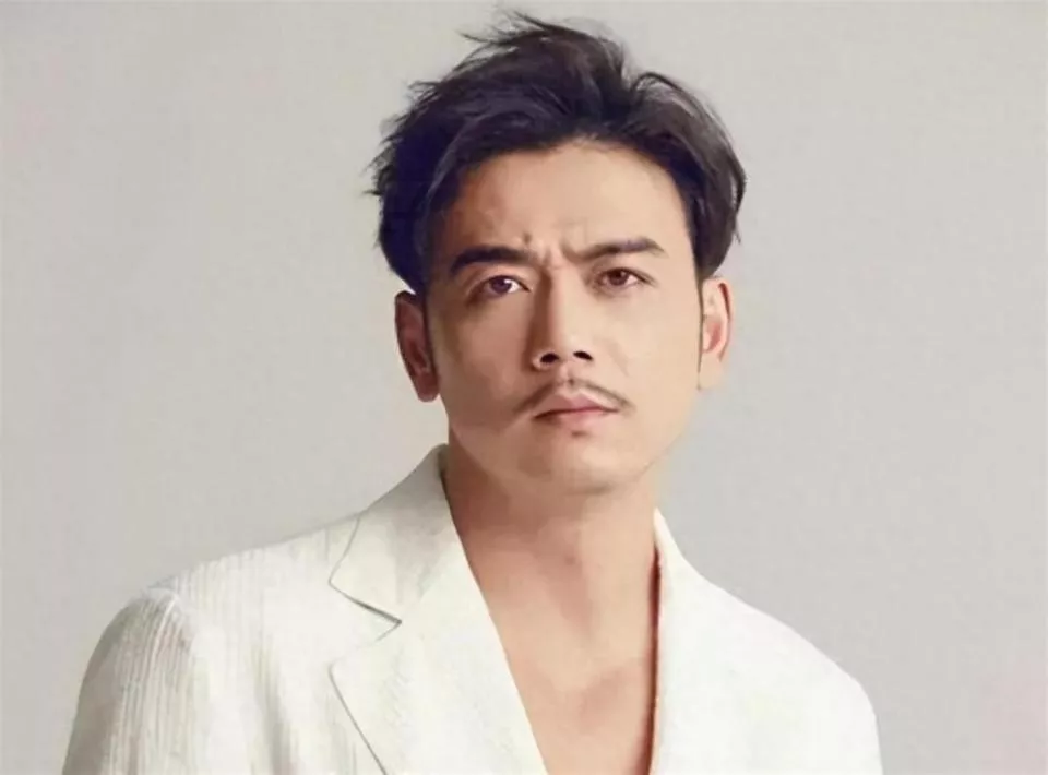 不顾央视警告顶风作案,与刘涛传出绯闻的杨烁,还是走到了这一步