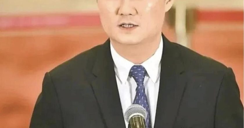 腾讯元宝推45亿春节现金激励 盼重现微信红包盛况