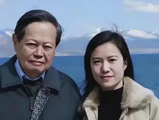 翁帆自白:为了丈夫的身体,16年来早睡早起