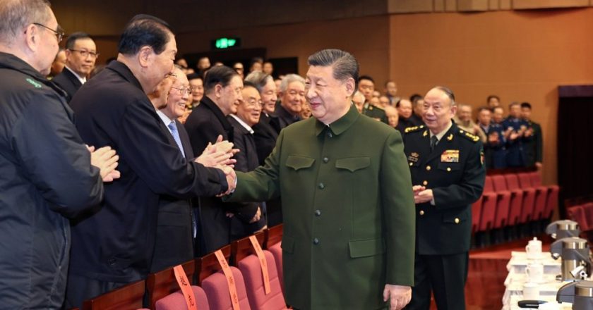 共军驻京部队老干部:坚决贯彻军委主席负责制