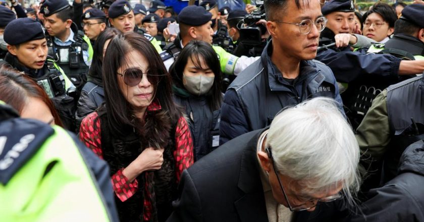 黎智英案 香港苹果日报6高层遭判6年9个月至10年重刑