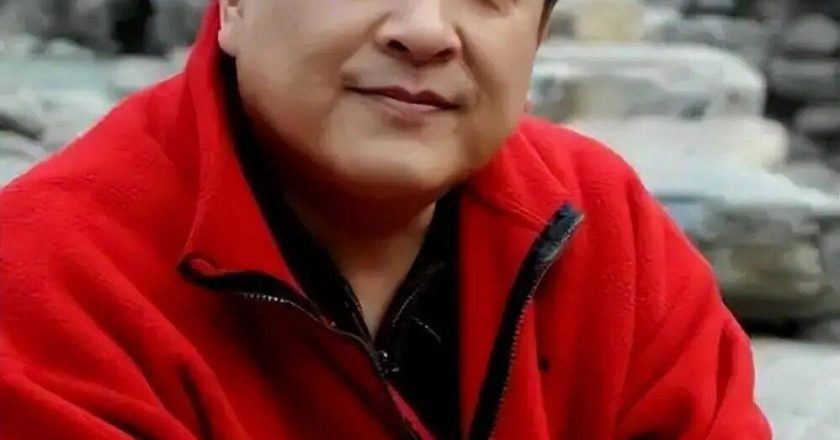 刘斌:经历三段失败婚姻,如今独自照顾三个孩子