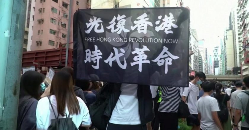 成立近70载，香港学联为何突然宣布解散