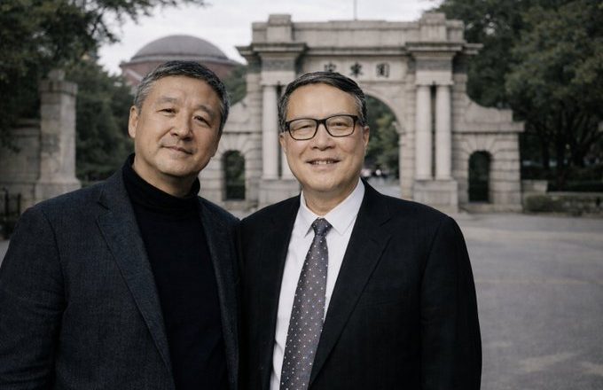评清华“两晖”对中国模式的错位批判