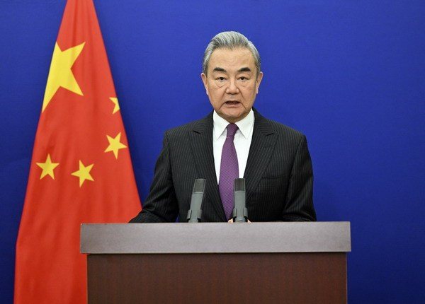王毅:人权不能装饰民主 没哪个国家能当「人权教师」