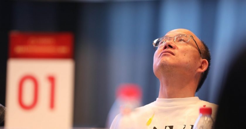 AI“入侵” 这行业从20万跌到2万