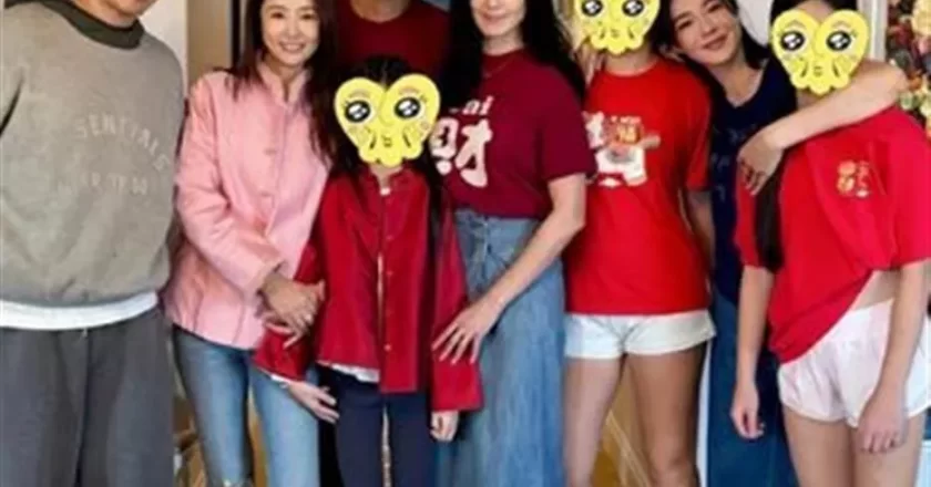 林心如罕见同框9岁爱女!基因太强小海豚,笔直腿全被拍,暴风抽高
