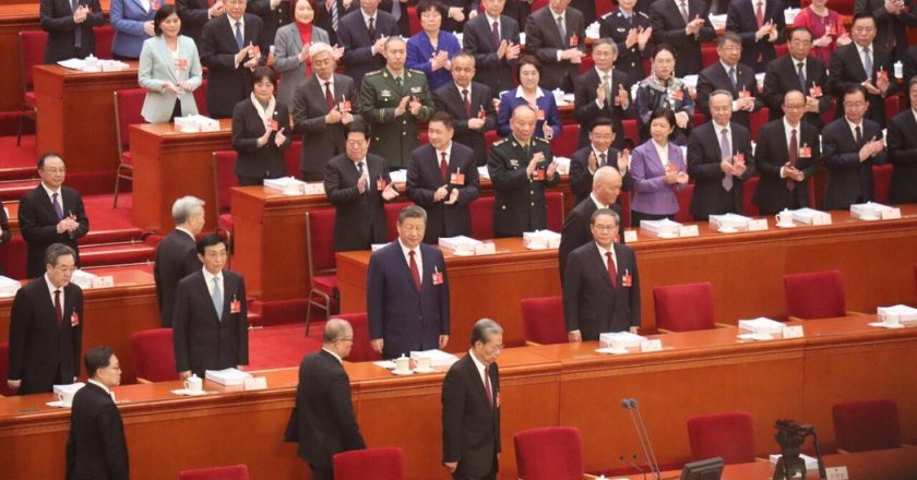 中共军费今年破人民币1.9兆元 增长7%