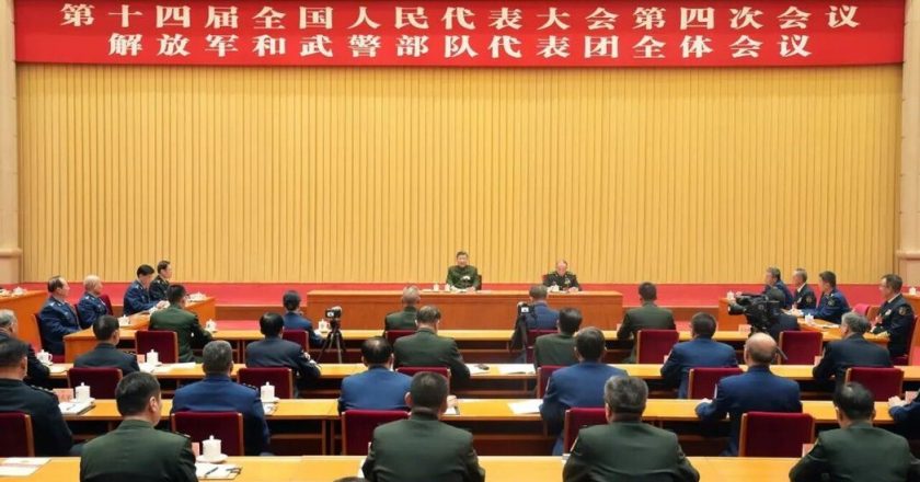 习近平:军中绝不能有对党怀有二心之人