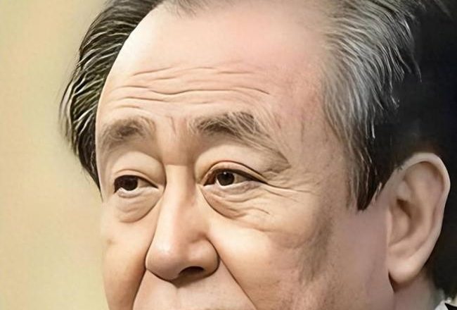 许家印香港大宅挖出464平“地牢” 藏着什么秘密