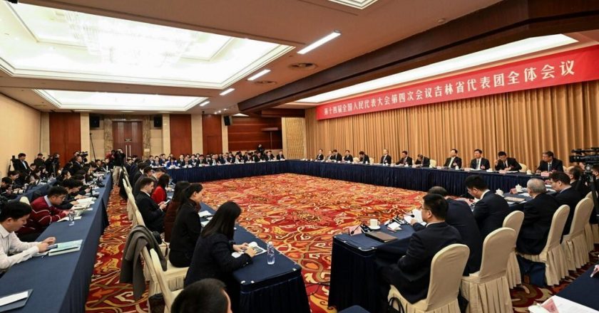 吉林省长:去年吉林成功退出地方债务重点省份