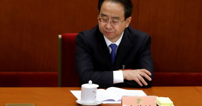 胡锦涛当年为什么保不住令计划