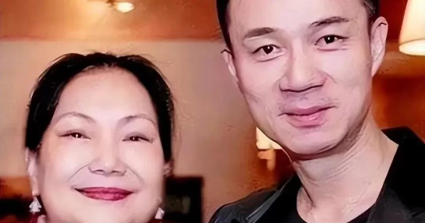 许雅钧丑闻越扒越多,难怪小S一直静悄悄,汪小菲母子太善良了