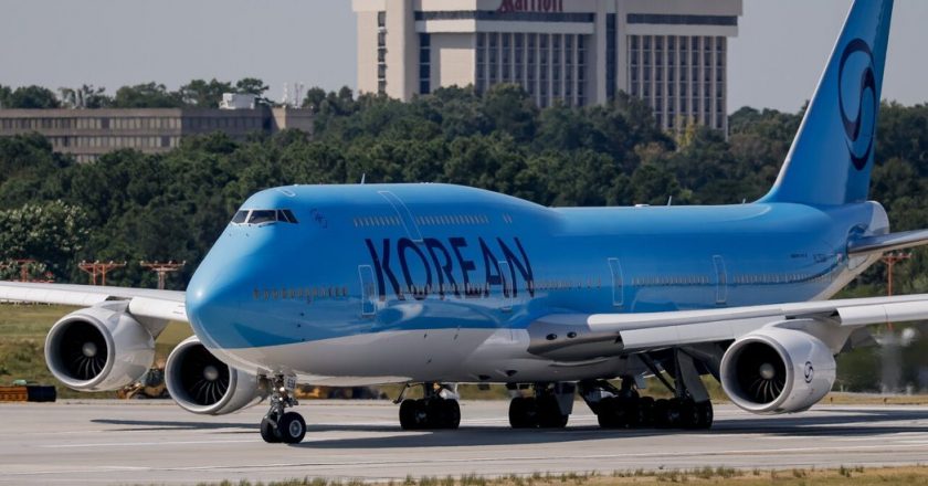 外航抢攻旅游市场 招聘空服员「大陆籍优先」