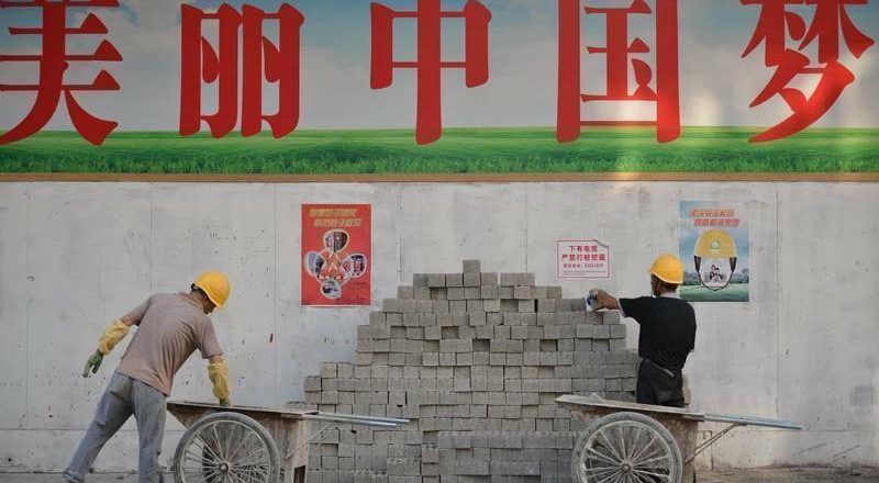 拼了?!中国大学鼓励学生春假“谈恋爱”
