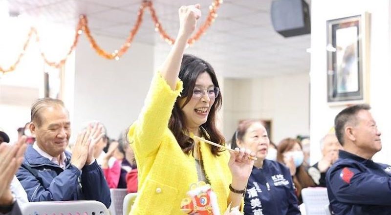 她玩得太过头 会害国民党2026大败