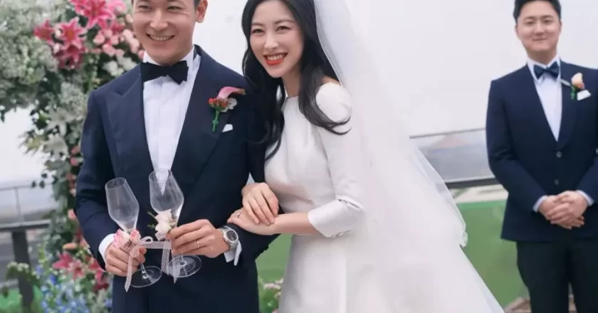 朱珠结婚5年了!4岁女儿梨涡和妈妈一模一样